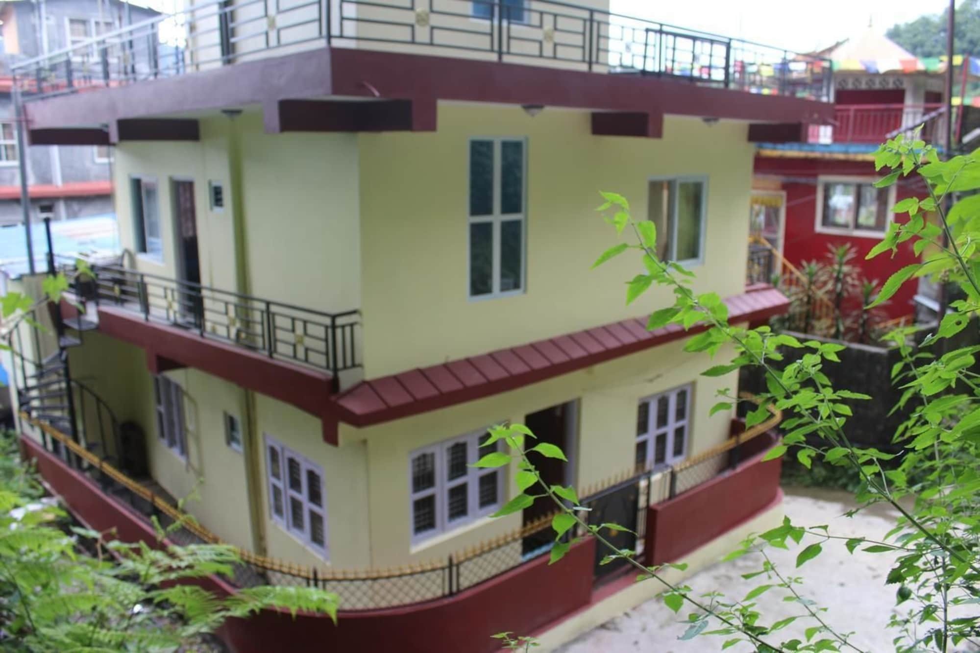 Bickey'S Homestay Pokhara Eksteriør bilde